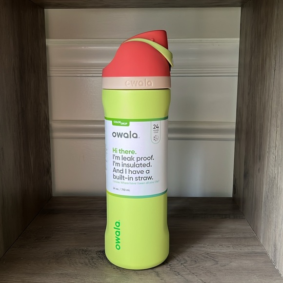 Owala Flower Power Freesip Water Bottle - Picture 1 of 5